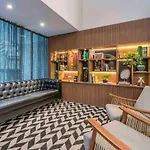 Flat No Coracao Do Meireles - Apto 402